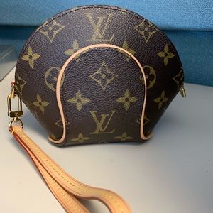 Louis Vuitton Ellipse Mini